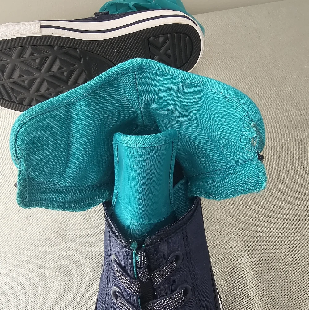 NWOB CONVERSE Block Party Navy & Teal Ruffle Toddler Girls Side Zip Sneakers